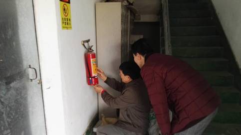 罗阳