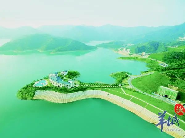 象山积翠 邓东方 摄