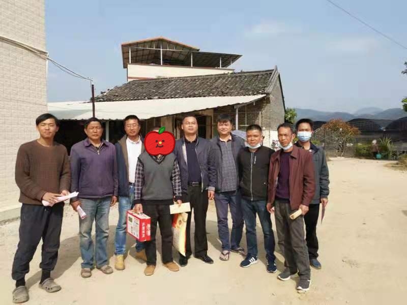 慰问留柏过年外来务工人员
