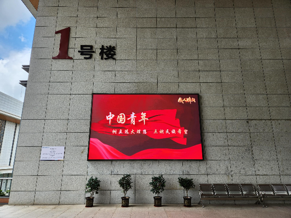7d3eae01b9a9f62298d15022affd08c0.jpg