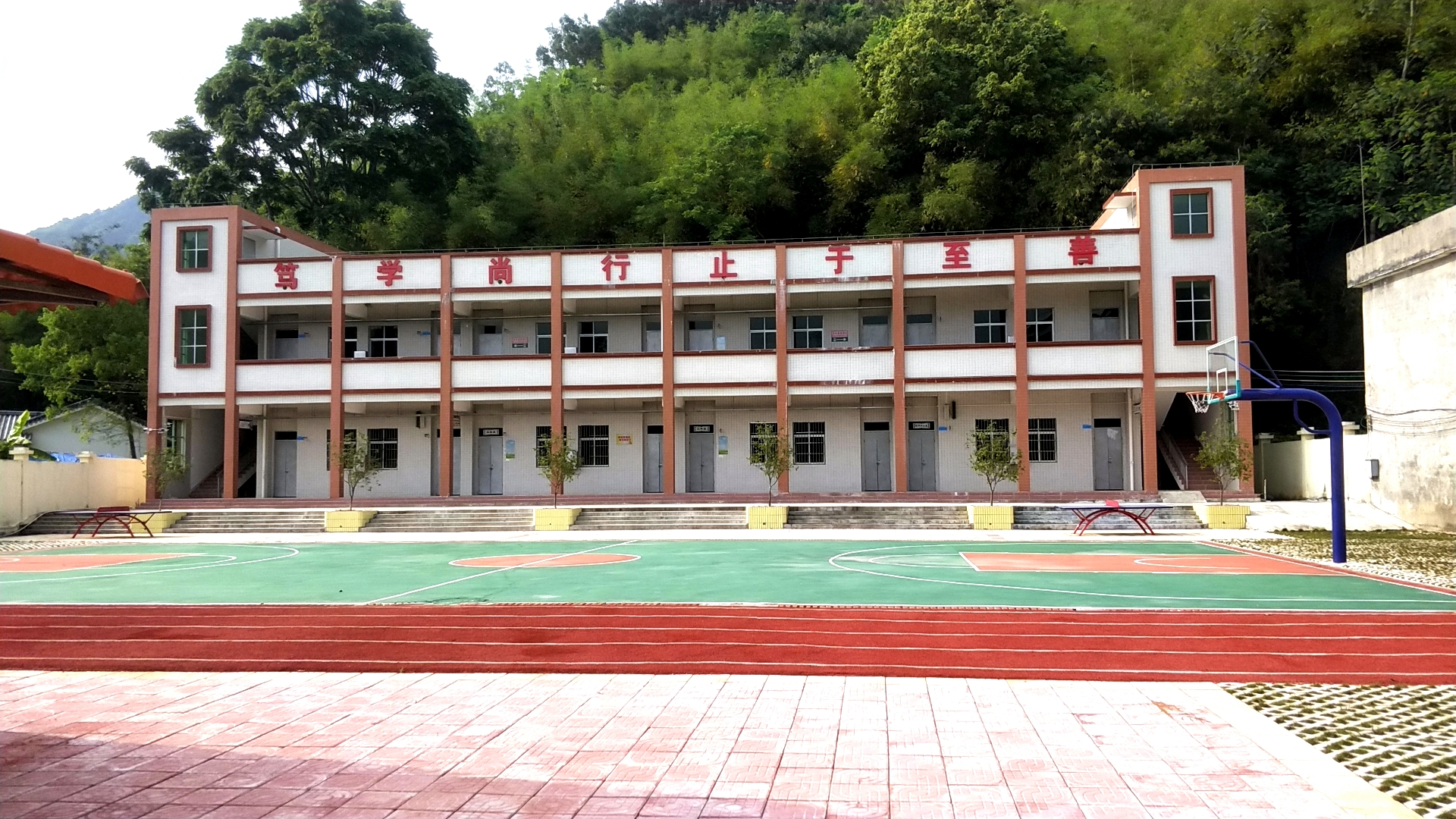 新建的龙头教学点