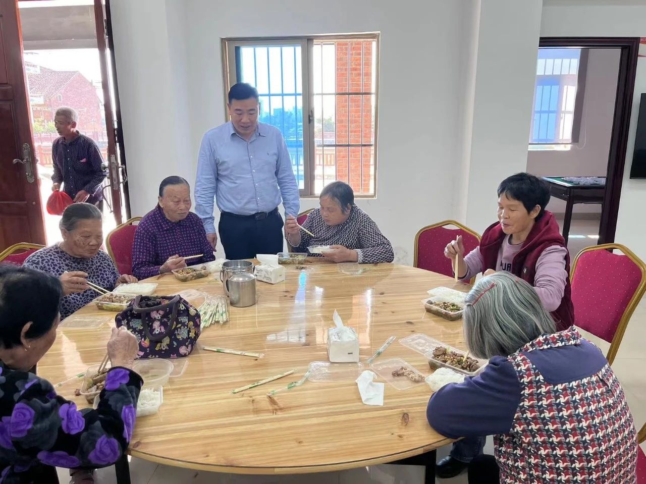 白耀前长者饭堂1.jpg