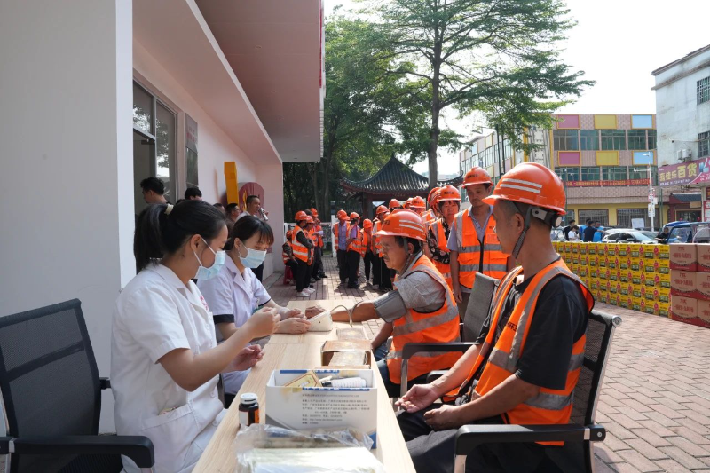 劳动礼赞2.jpg